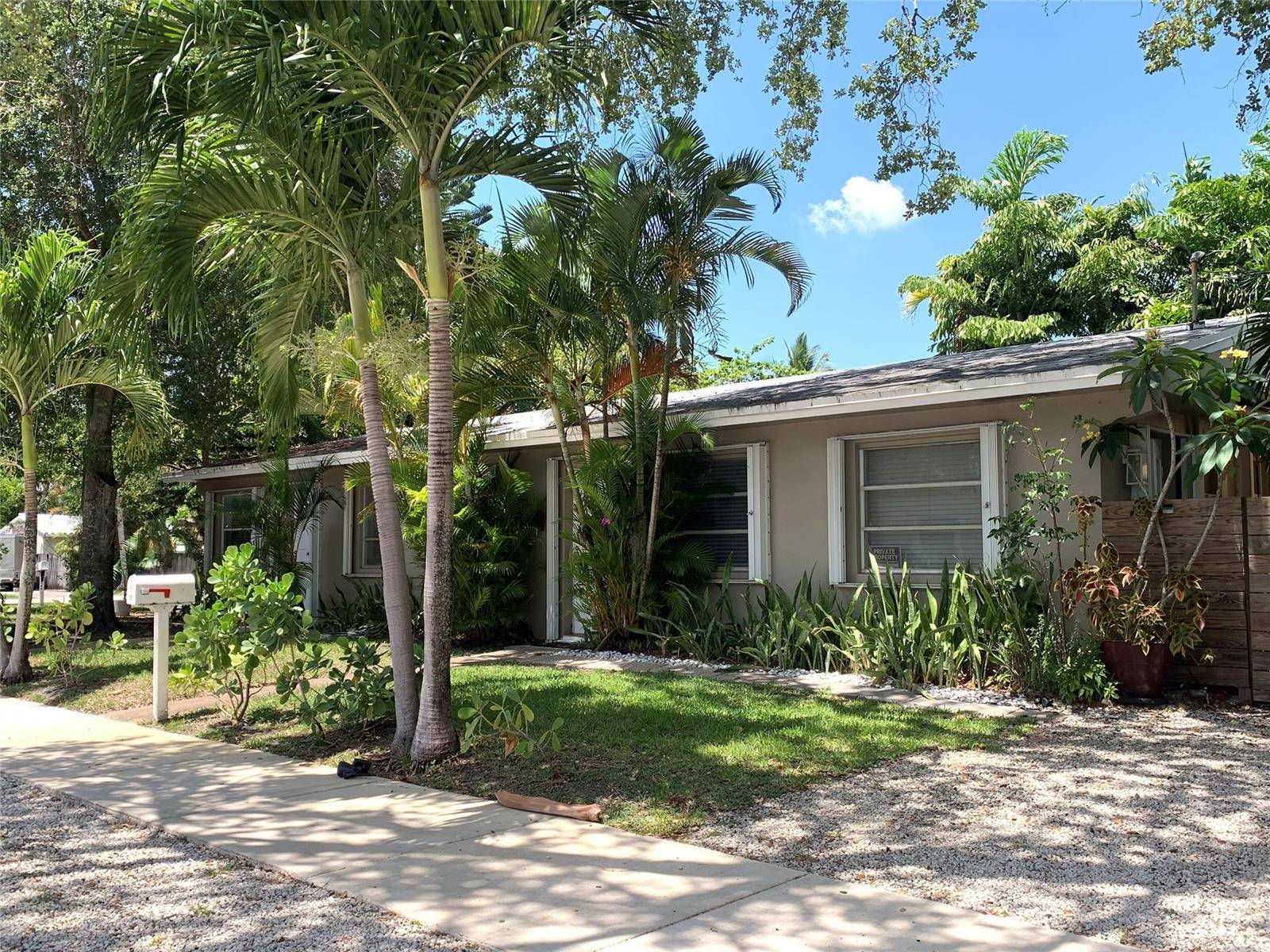 801 SW 10thFort Lauderdale - CROISSANT PARK RIVER SEC condo unit 1-2 - picture
