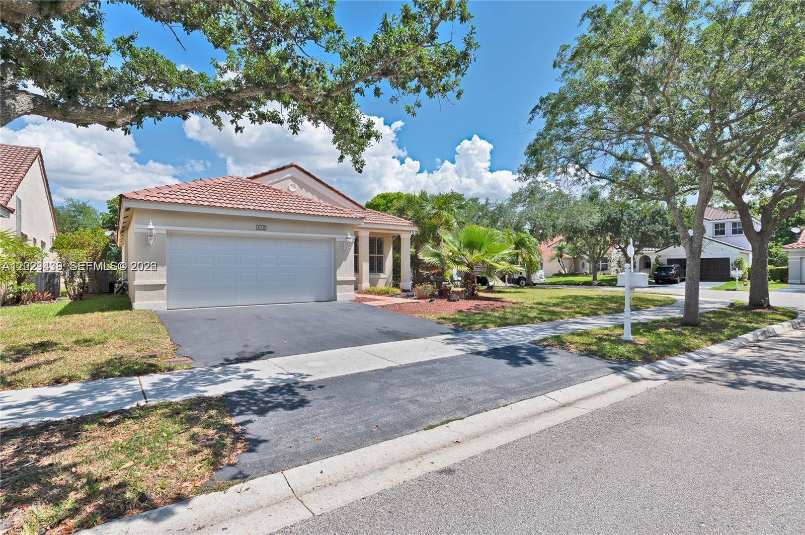 889 Sand Creek CirWeston - picture