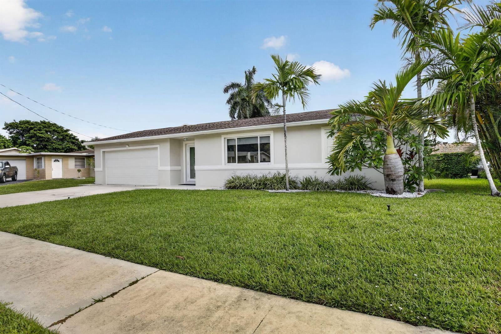 12411 SW 2ndPlantation - picture