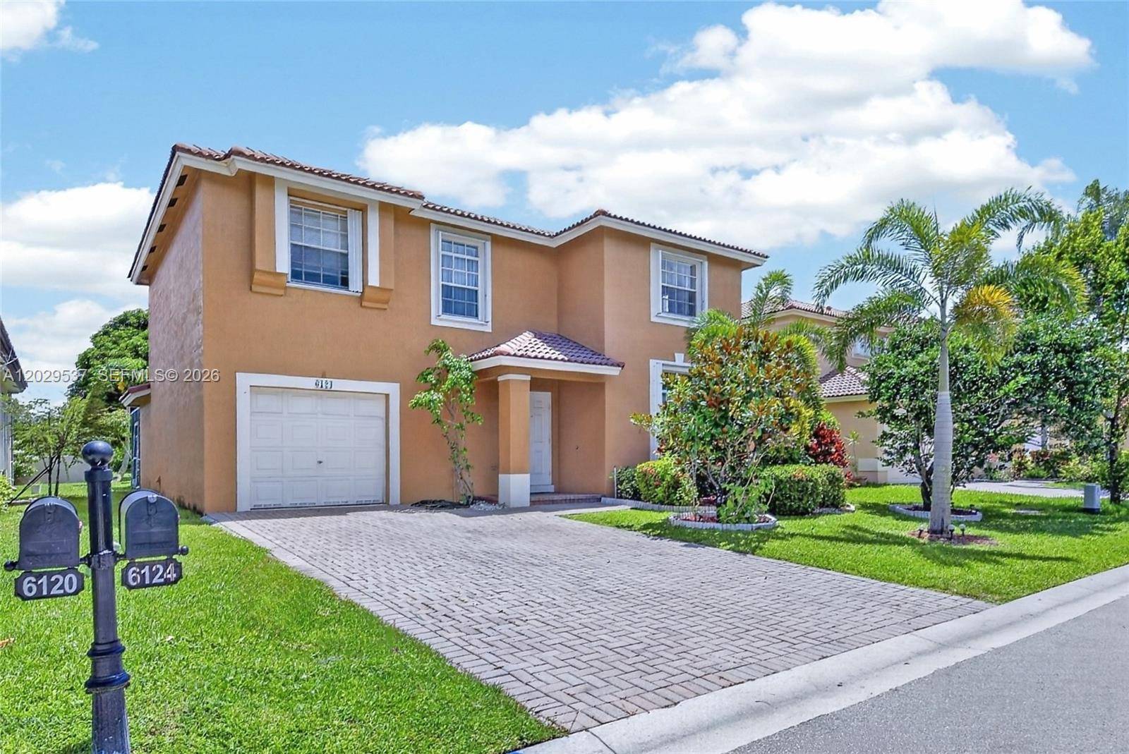 6124 NW 40th StCoral Springs - picture