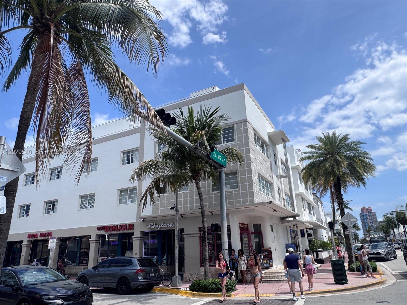 865 Collins AveMiami Beach - THE SKYLARK CONDO condo unit 210 - picture