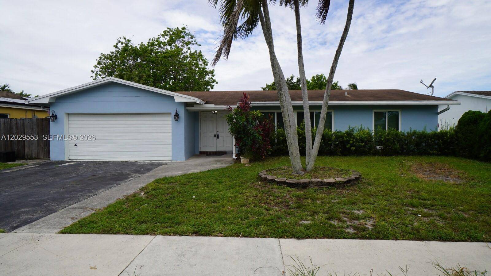 8105 NW 74th TerTamarac - picture