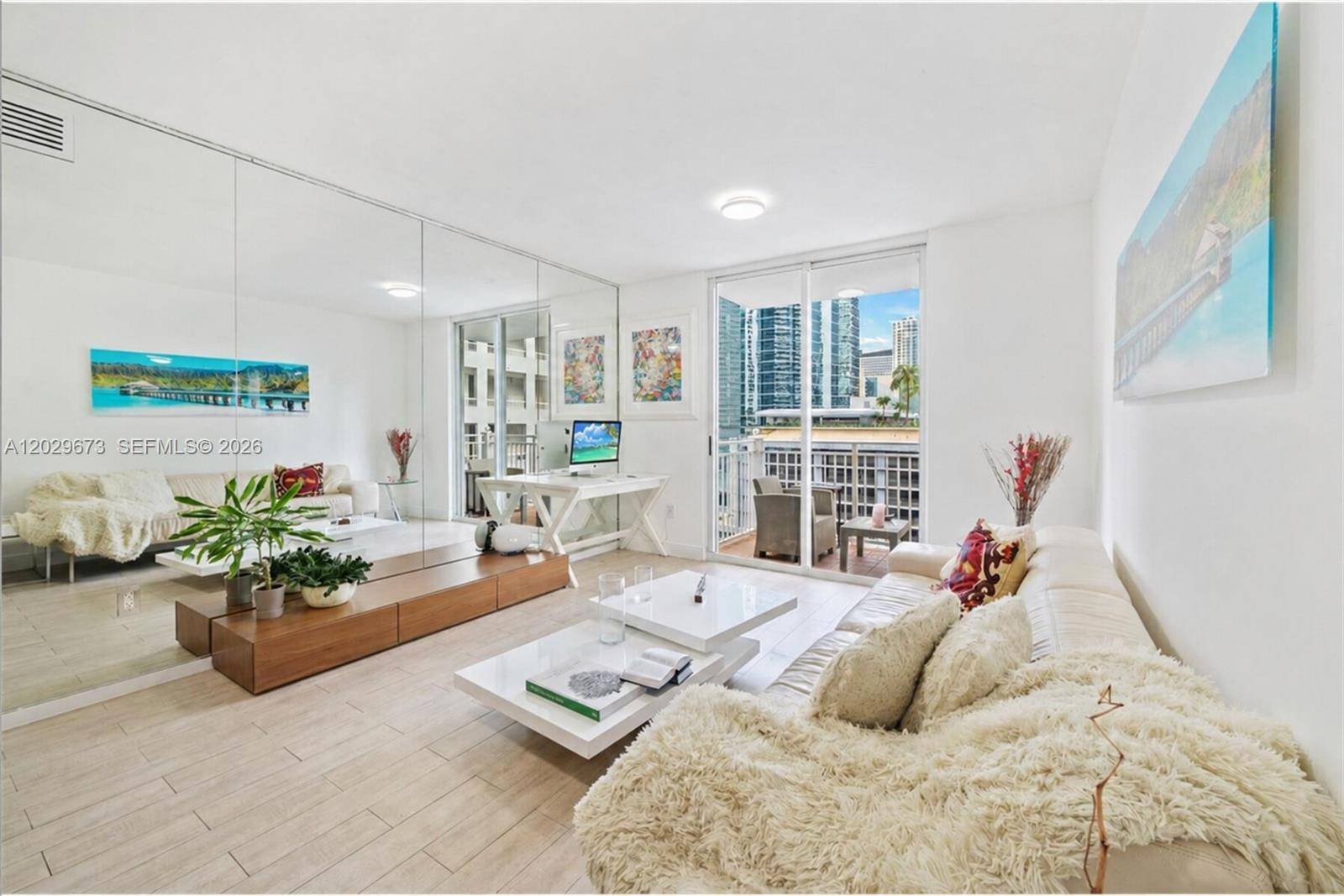 185 SE 14th TerMiami - Condo/Co-Op/Annual,Condo condo unit 1410 - picture