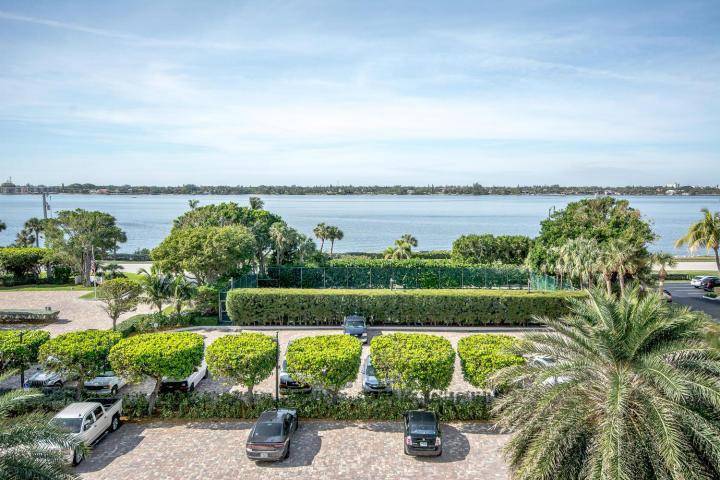 3250 S OceanPalm Beach - DORCHESTER OF PALM BEACH C condo unit 507n - picture