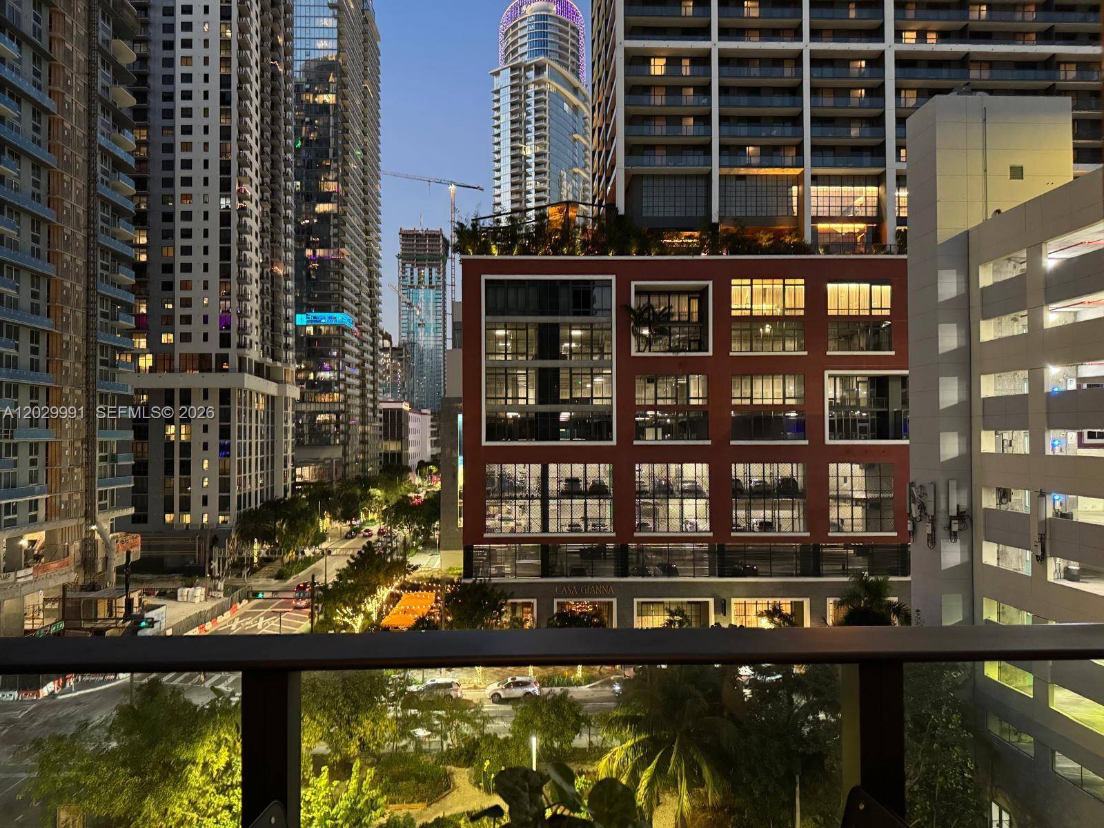 121 NE 5th StMiami - 501 First Residences condo unit 711 - picture
