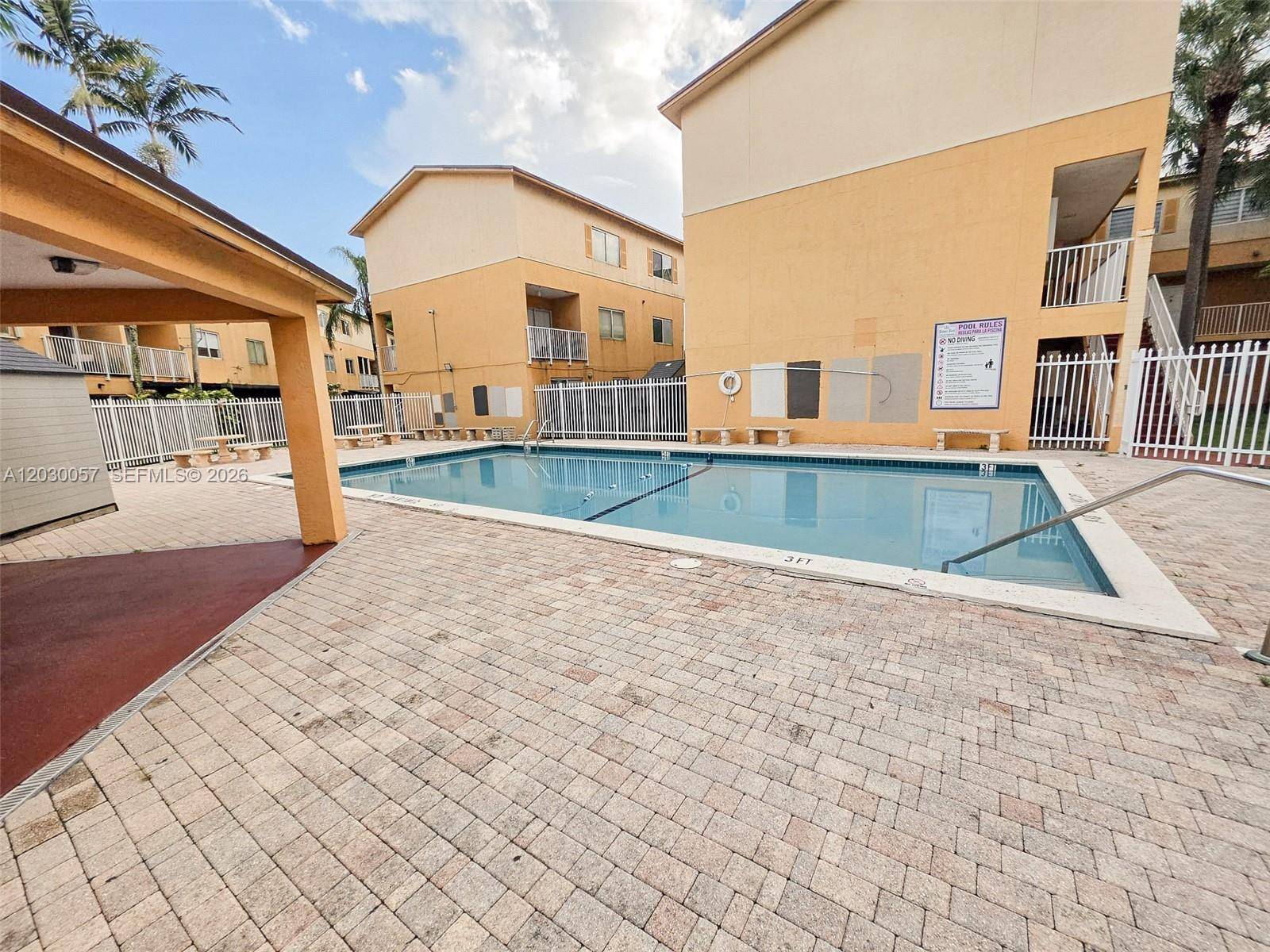 6235 Kendale Lakes CirMiami - Condo 1-4 Stories,Condo condo unit 236 - picture