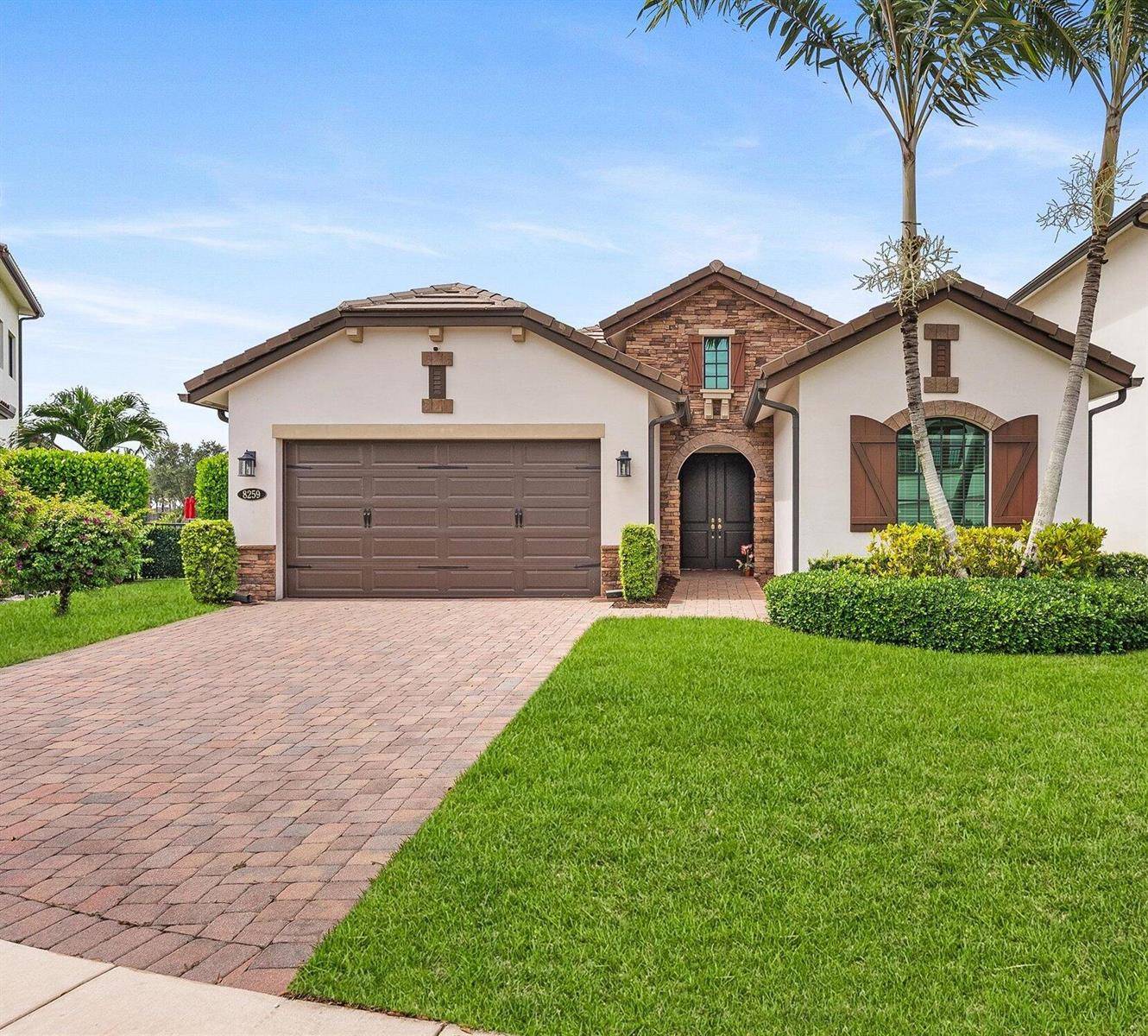 8259 Grand PrixBoynton Beach - picture