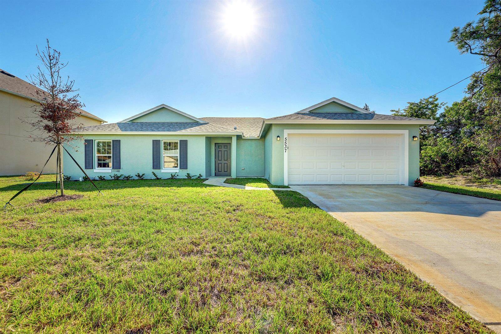 757 SW SardiniaPort St. Lucie - picture