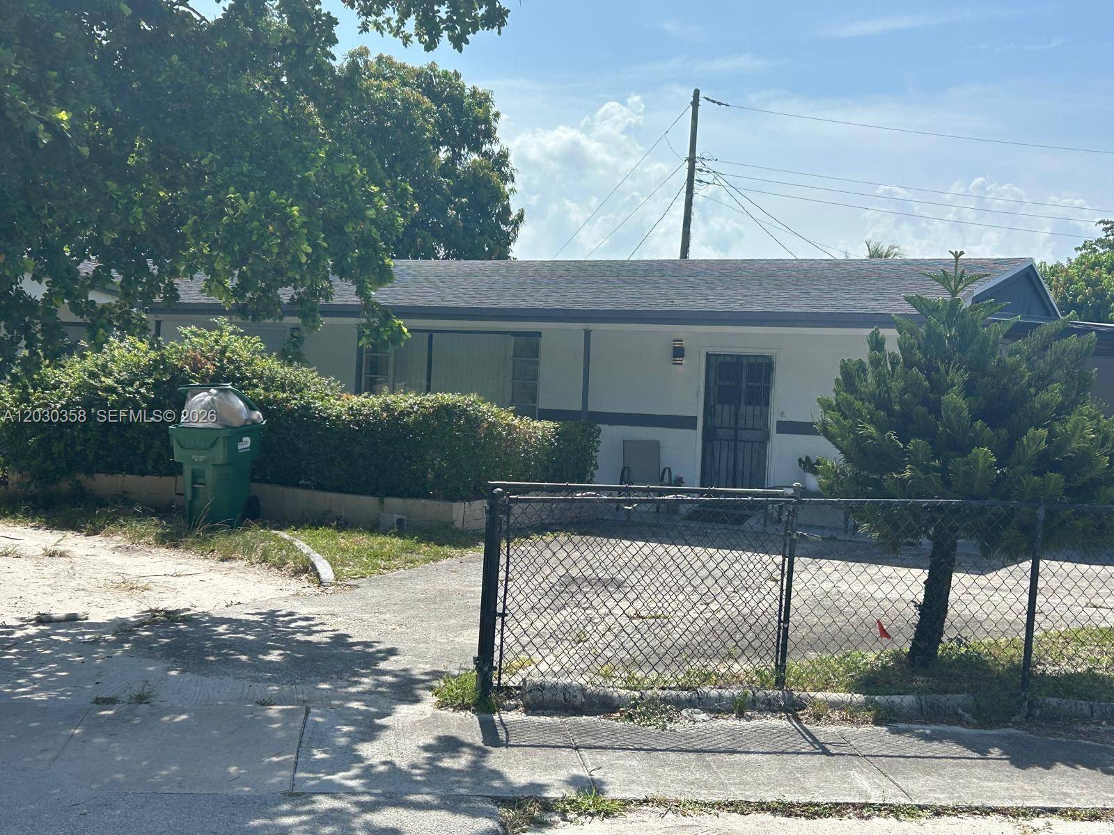 4301 NW 171st StMiami Gardens - picture