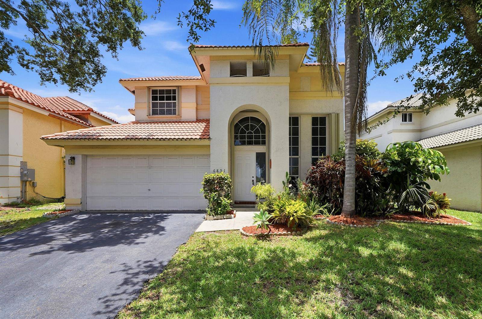 6851 NW 27thMargate - picture