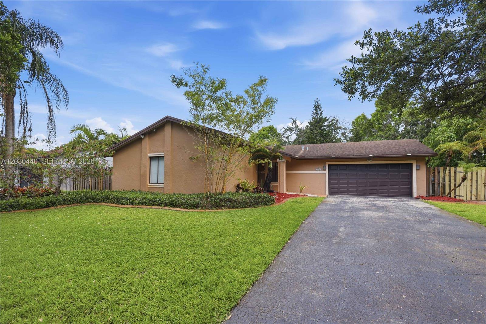 12106 Lymestone WayCooper City - picture