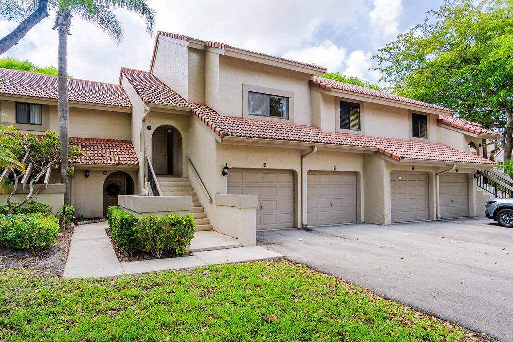 5710 Coach HouseBoca Raton - COACH HOUSES OF TOWN PLACE condo unit G - picture