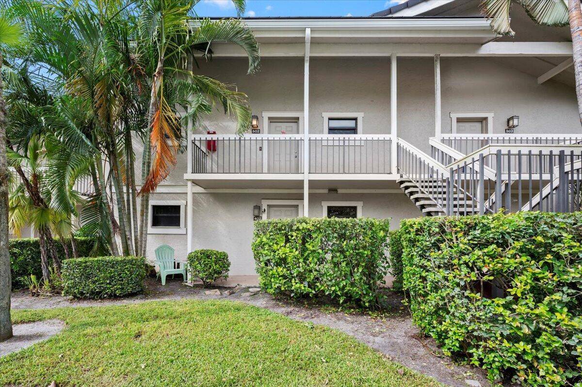 11863 WimbledonWellington - TENNIS LODGES 1 CONDO,PALM BEACH POLO condo unit 441 - picture