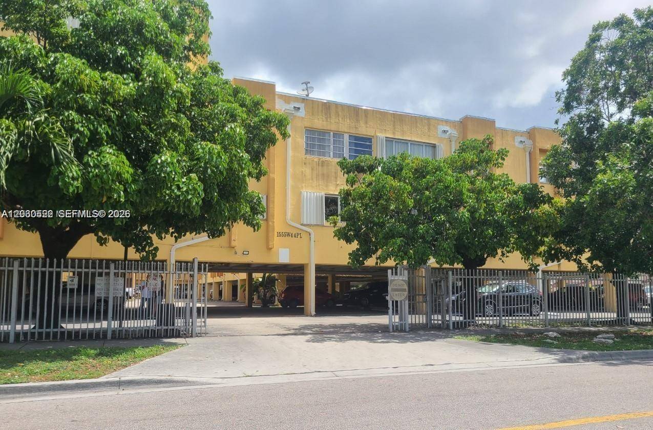 1555 W 44th PlHialeah - Condo 1-4 Stories,Condo condo unit 225D - picture