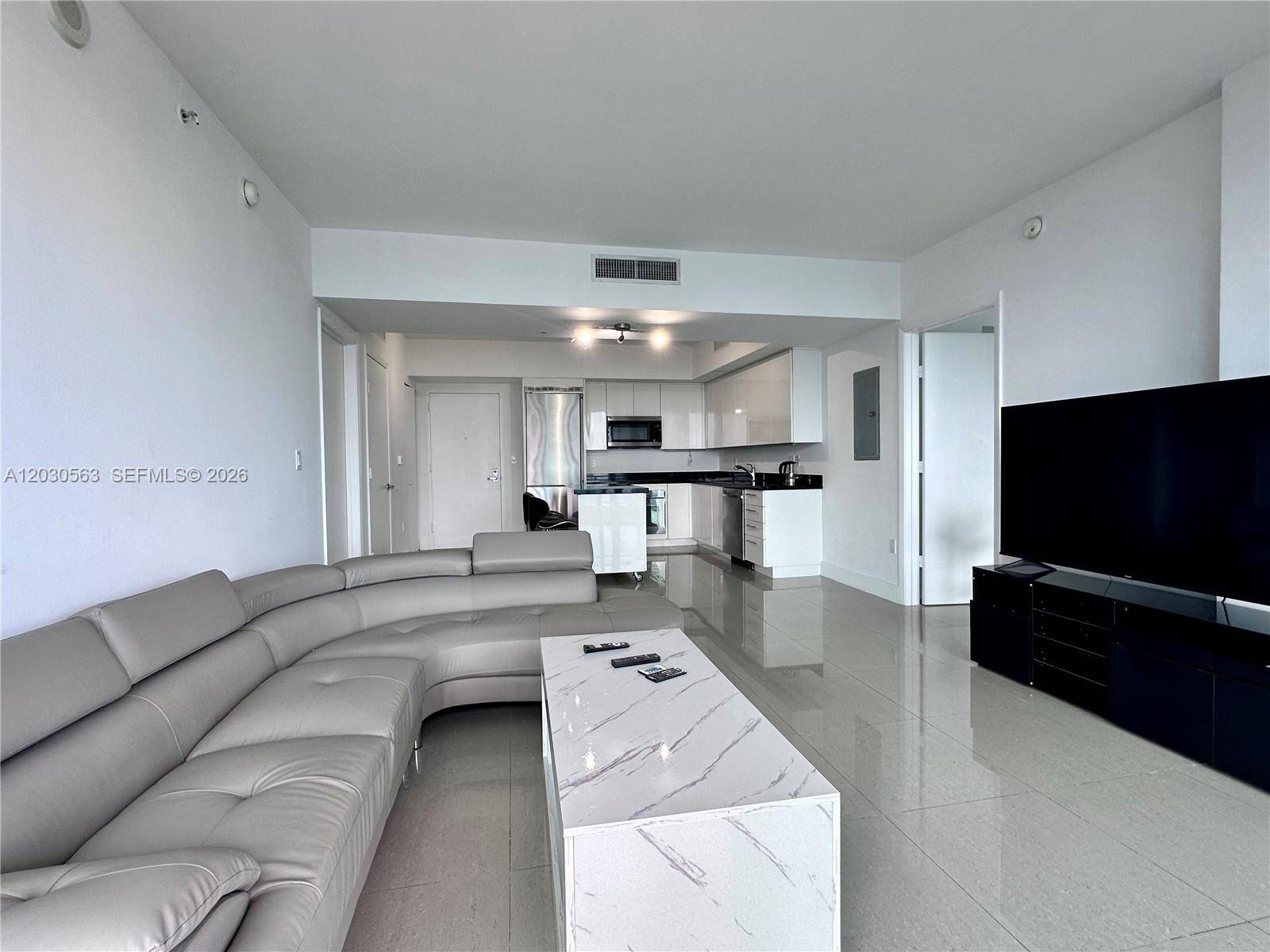 92 SW 3rd StMiami - Condo/Co-Op/Annual,Condo condo unit 4111 - picture