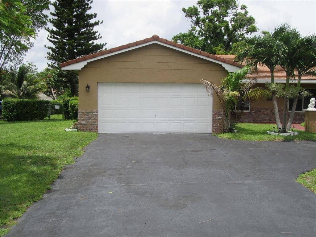 4100 NW 110thCoral Springs - GLENWOOD,Glenwood condo unit S - picture