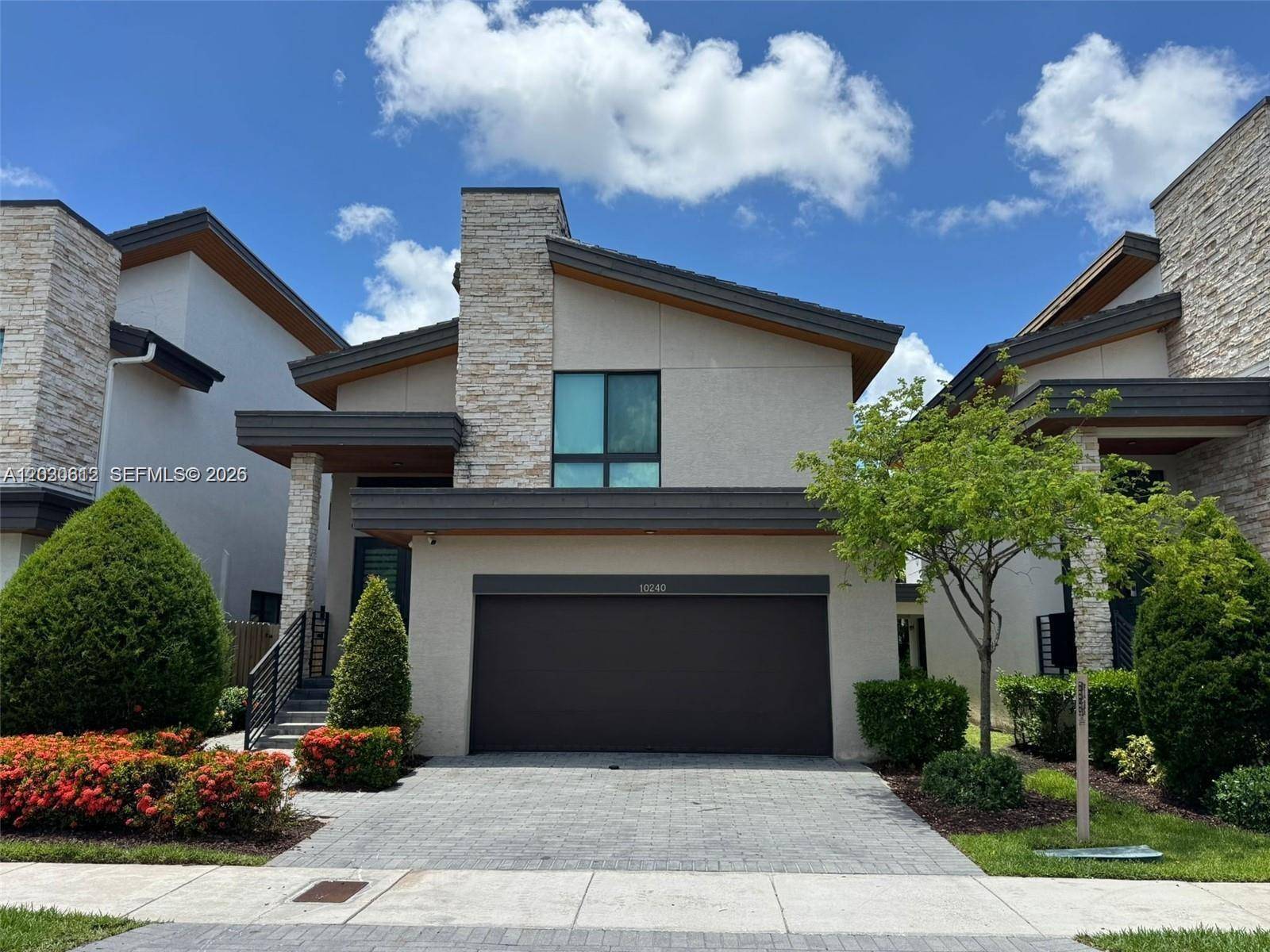 10240 NW 76th TerDoral - picture