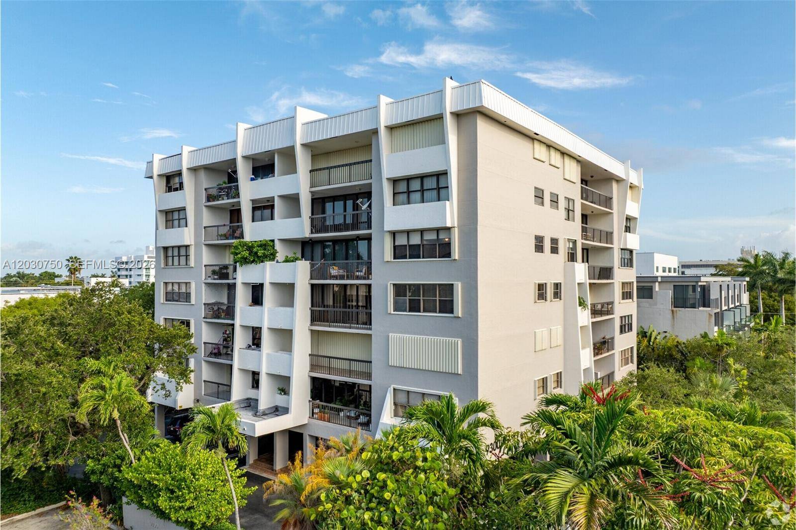 9300 Bay Harbor TerBay Harbor Islands - 9300 HARBOR TERRACE CONDO,9300 HARBOR TERRACE condo unit 3B - picture