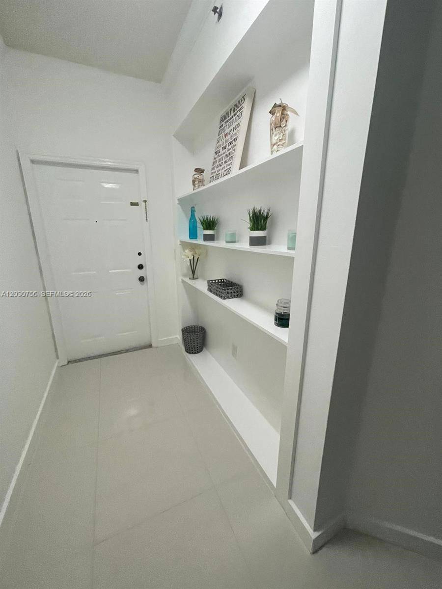 3255 NE 184th StAventura - Townhouse,Condo condo unit 12114 - picture