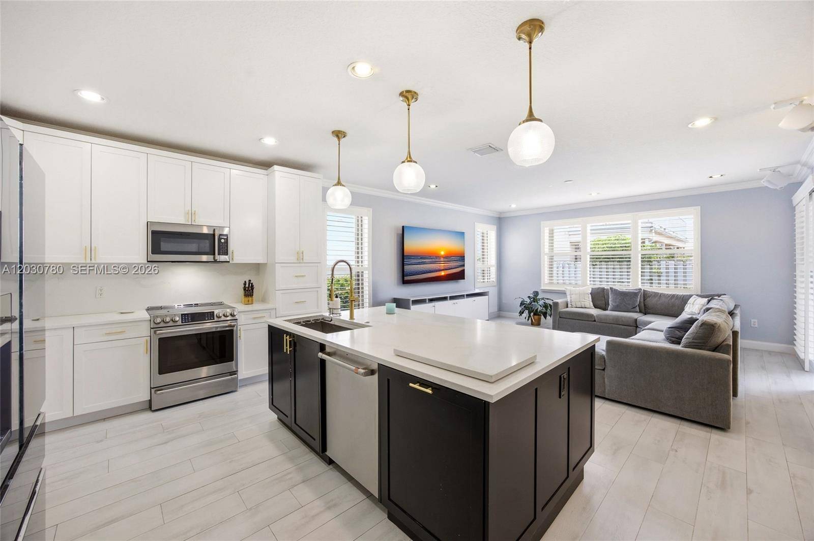 2576 SW 158th AveMiramar - picture