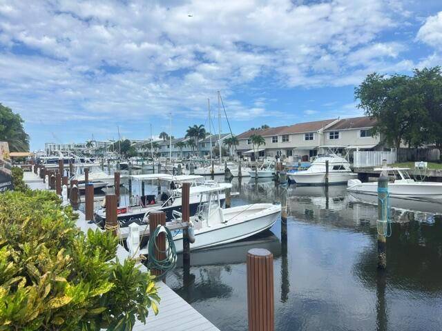 2400 NE 16thPompano Beach - Condo condo unit Unit 205 - picture
