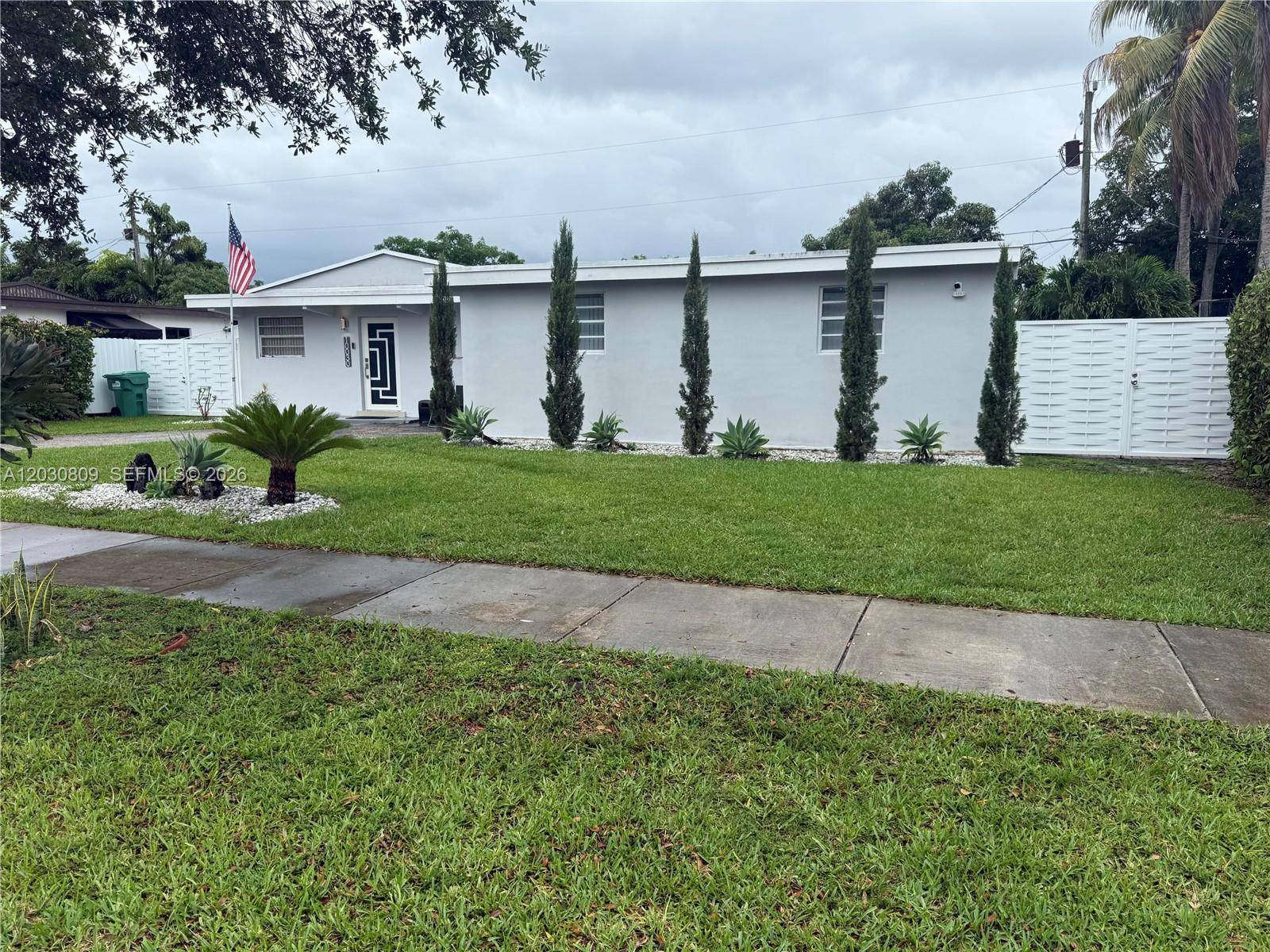 10030 SW 213th TerCutler Bay - picture