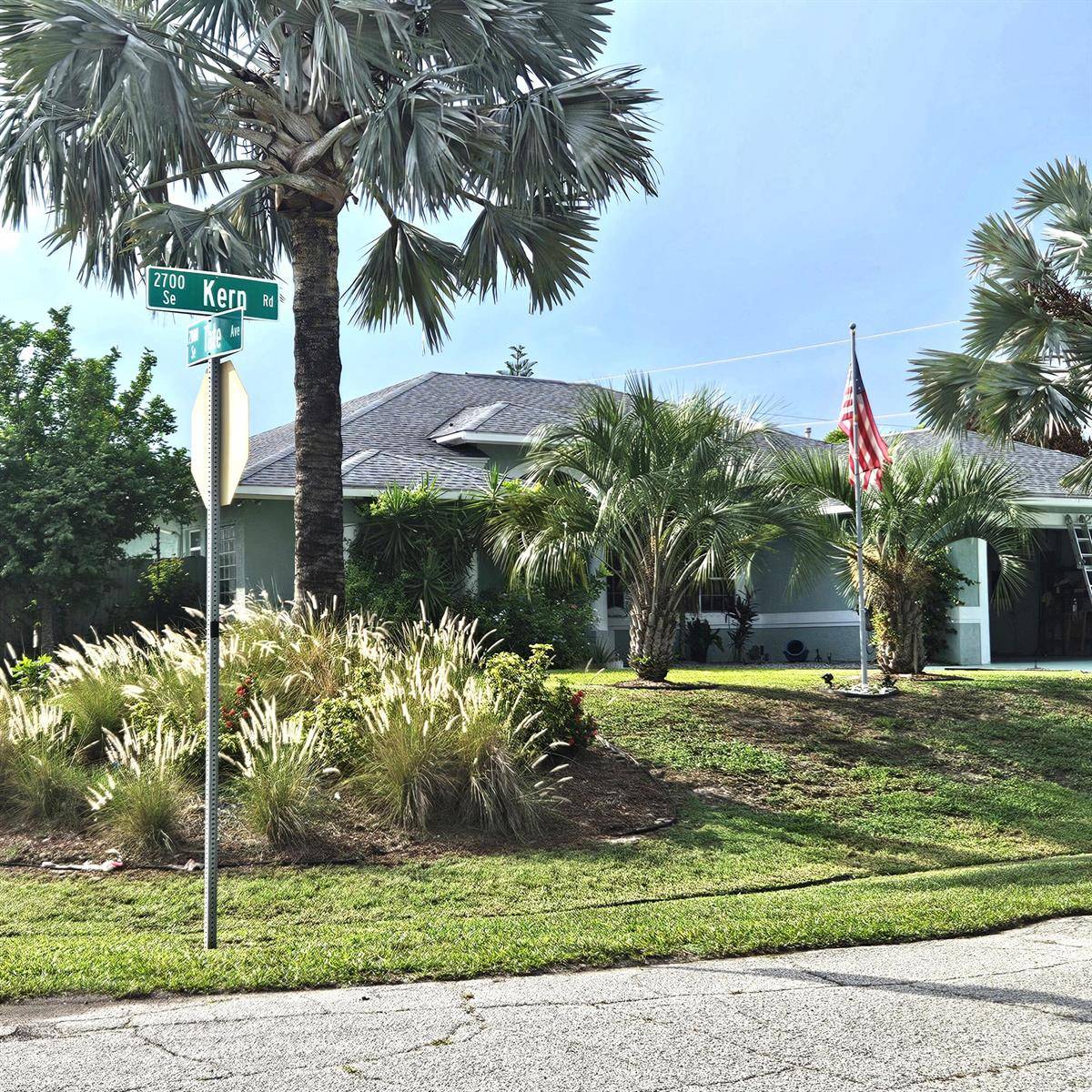 2720 SE KernPort St. Lucie - picture