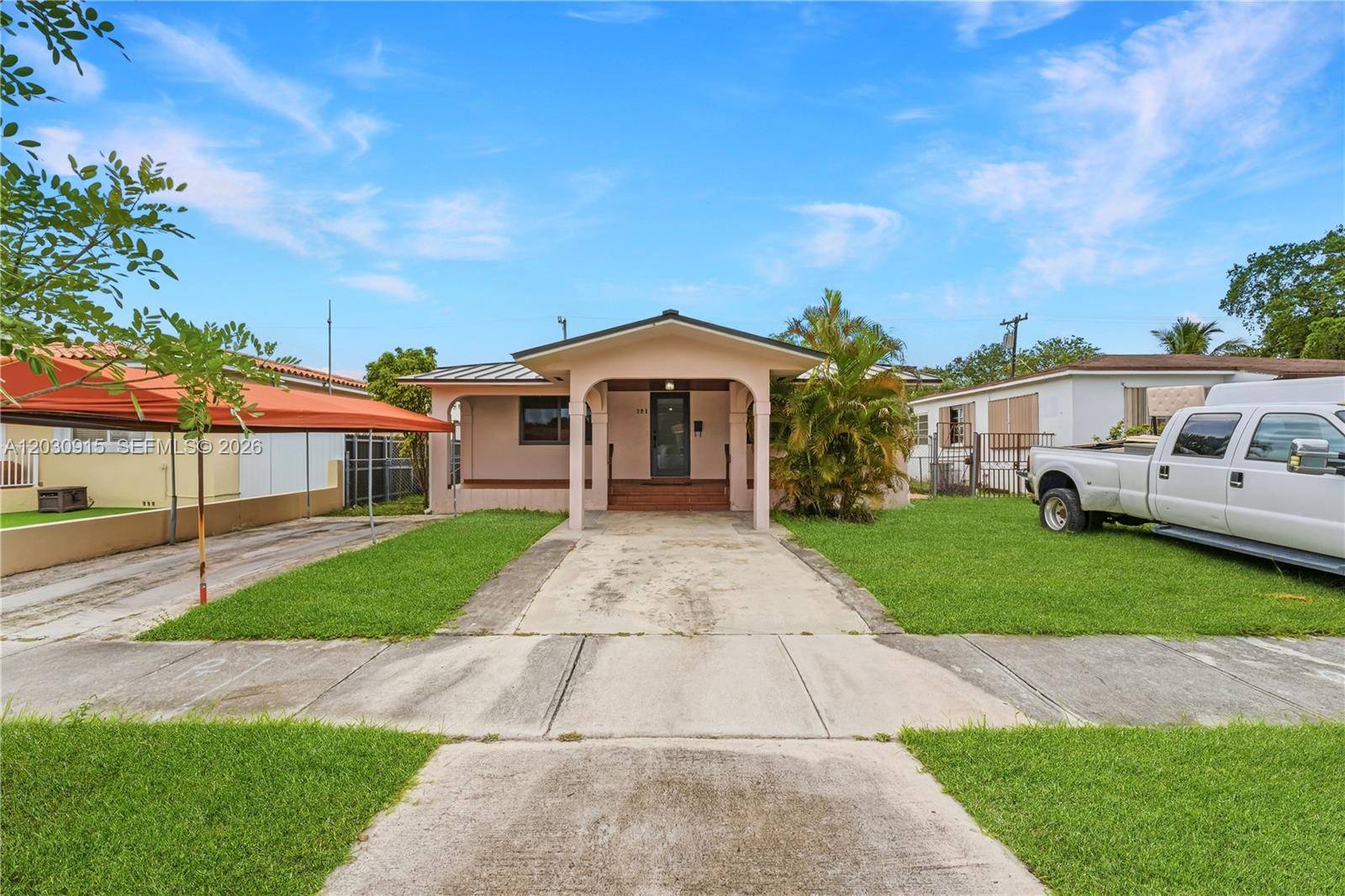 121 SW 71st AveMiami - picture