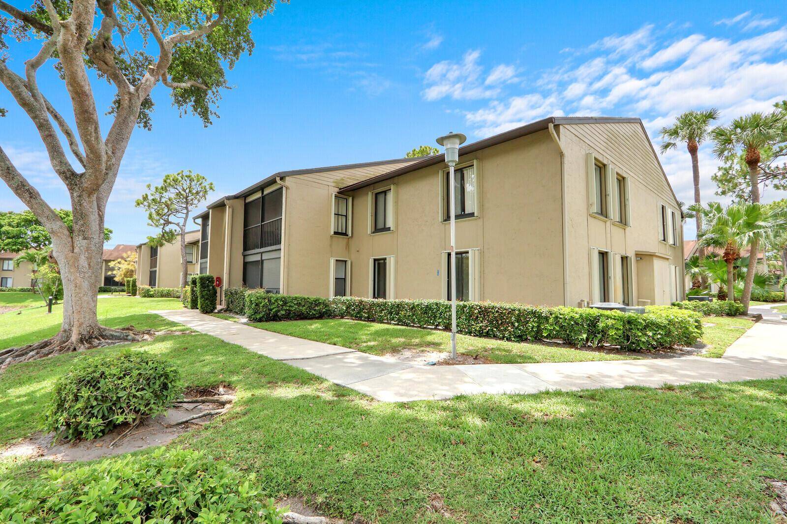 715 Sunny Pine - PINE RIDGE NORTH VILLAGE I condo unit B1 - picture
