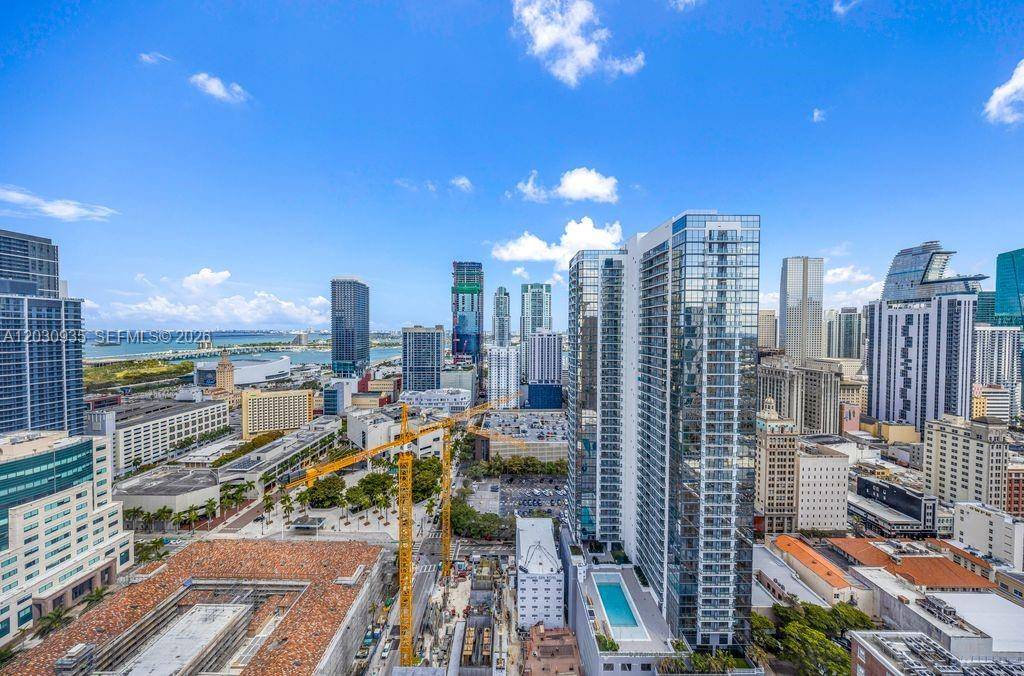 225 N Miami AveMiami - Condo 5+ Stories,Condo condo unit 3507 - picture