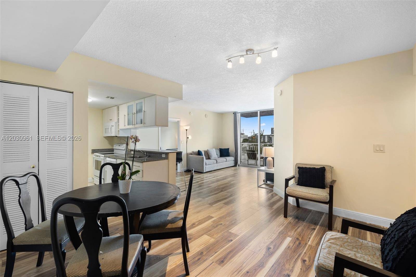 275 NE 18th StMiami - Condo/Co-Op/Annual,Condo condo unit 710 - picture
