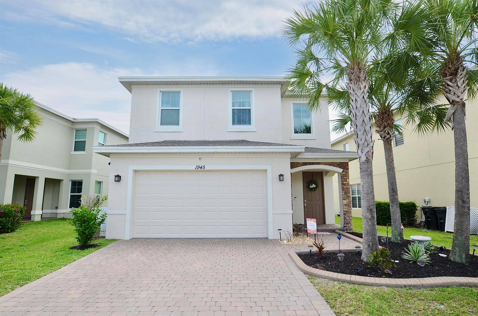 1945 NW CatalunaPort St. Lucie - picture