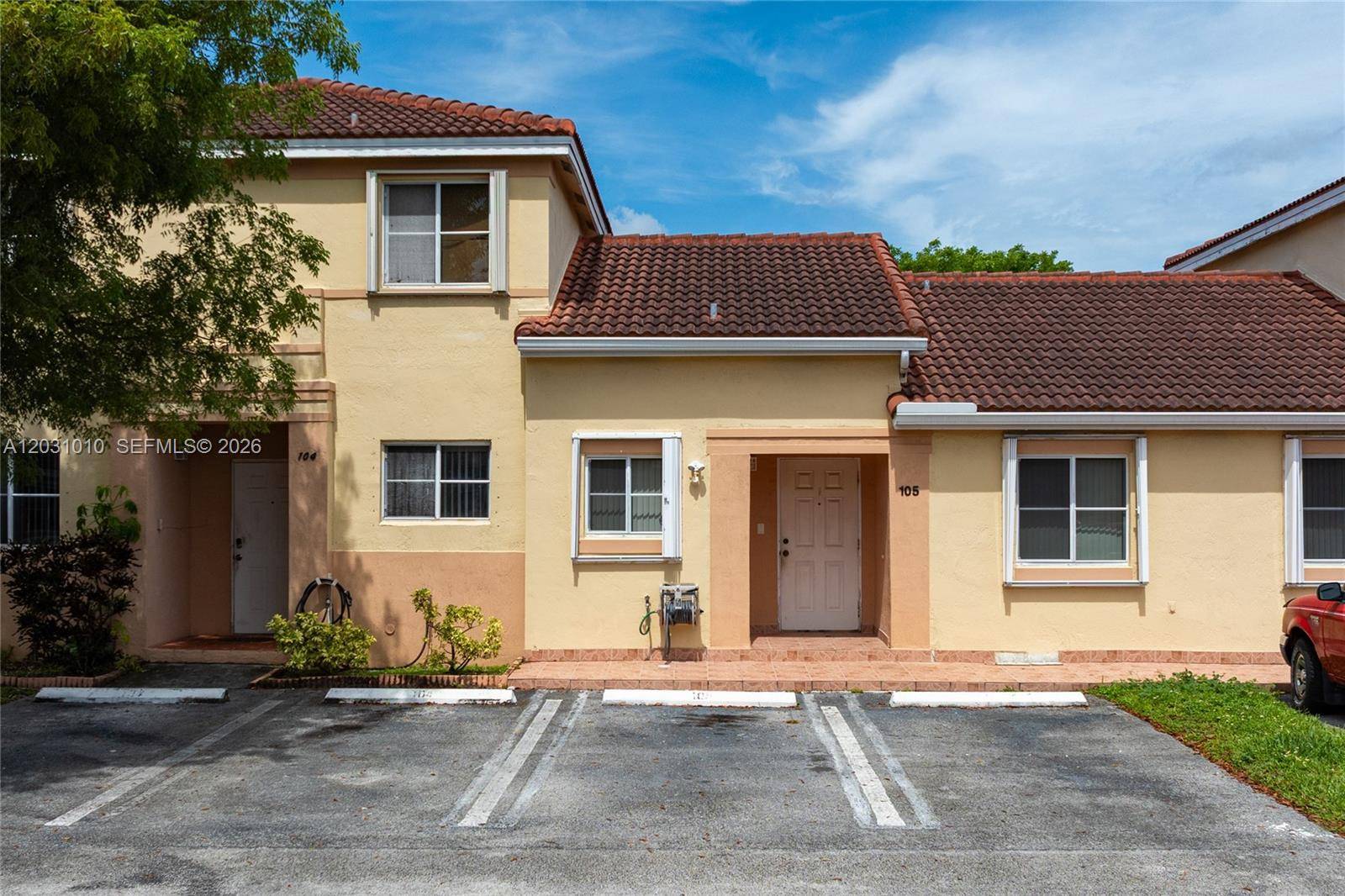 330 NW 114th AveSweetwater - Villa Condo,Condo condo unit 7-105 - picture