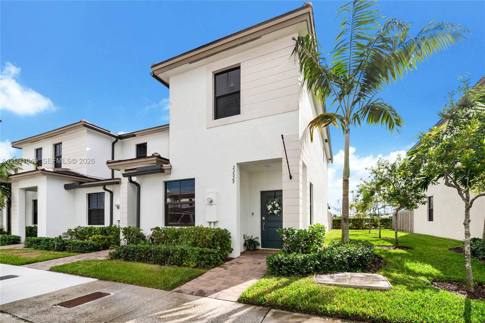 23529 SW 127th PlHomestead - picture