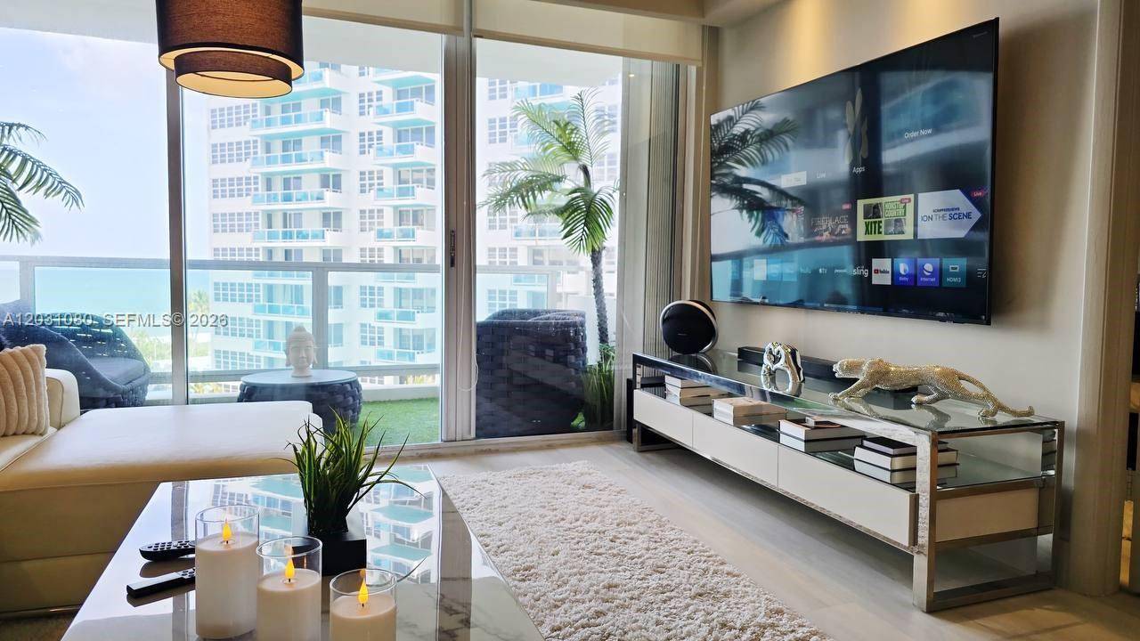 5151 Collins AveMiami Beach - Condo/Co-Op/Annual,Condo condo unit 726 - picture