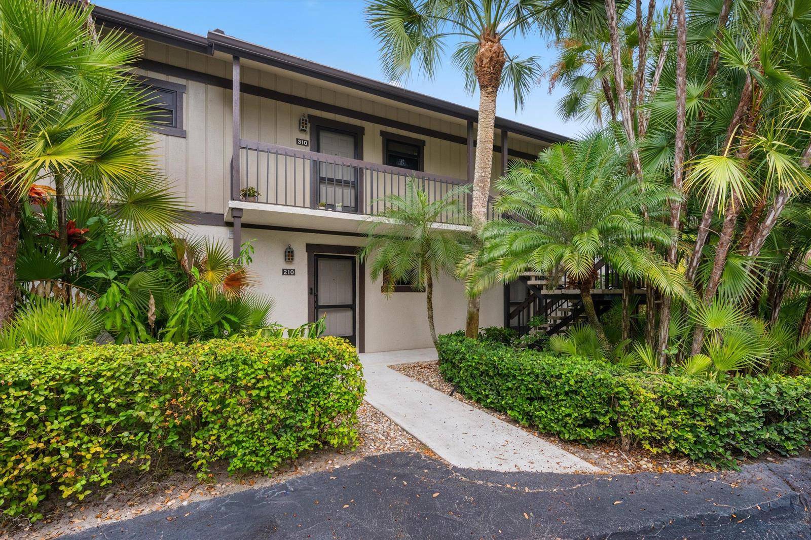 13334 Polo ClubWellington - BAGATTELLE CONDO,Palm Beach Polo condo unit 211 - picture