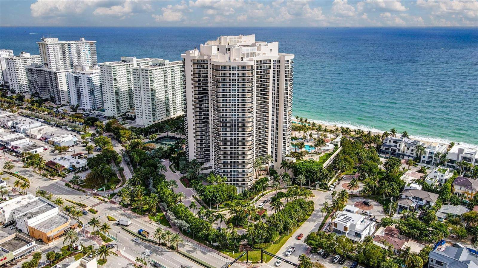 3100 N OceanFort Lauderdale - Condo condo unit 1605 - picture