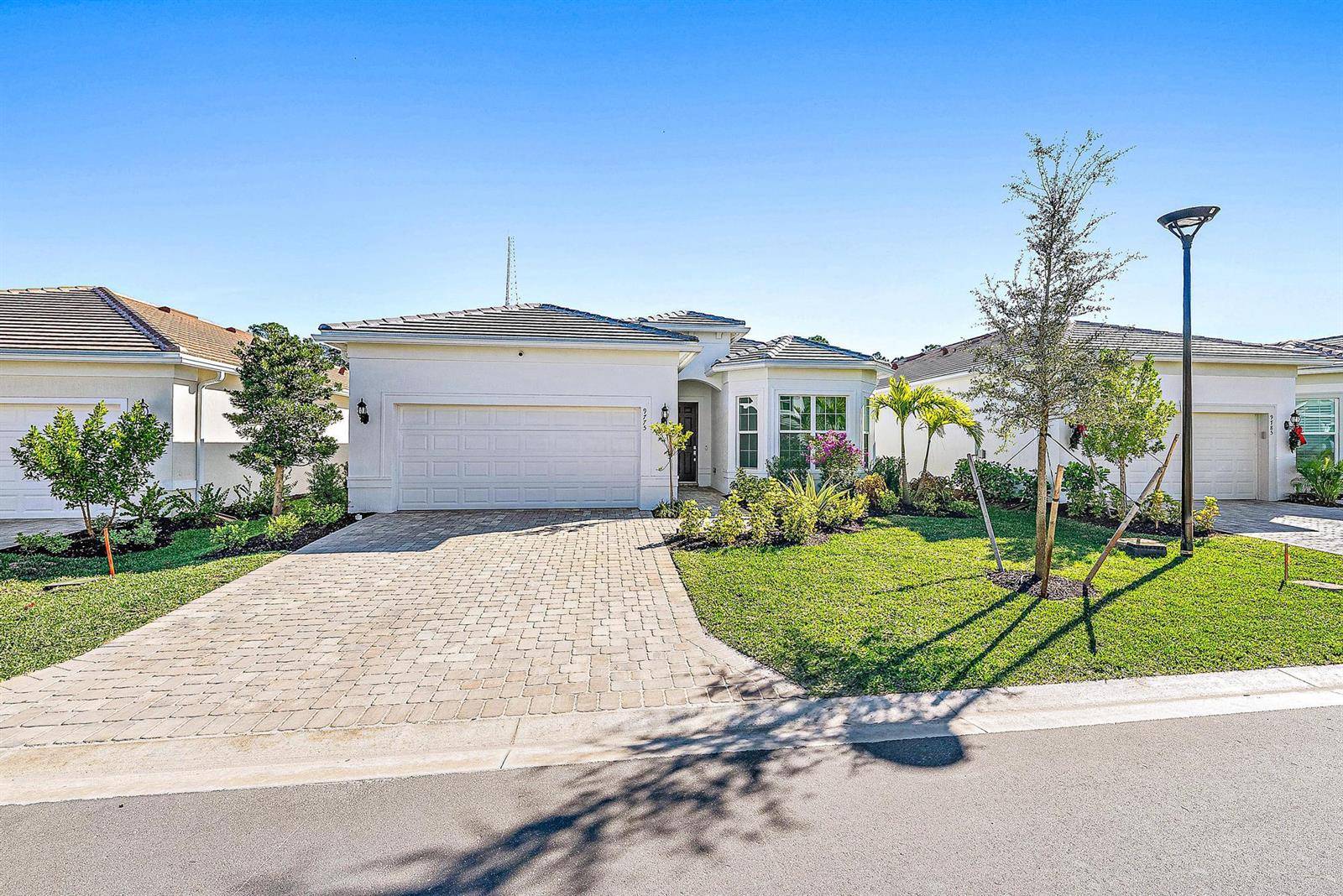 9775 SW MeridianStuart - picture