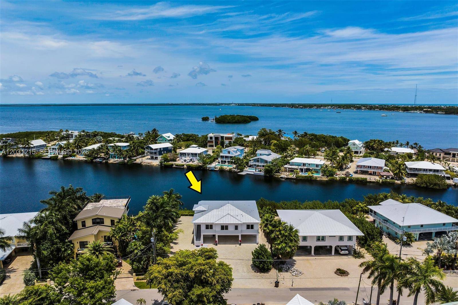 38 N Bounty LnKey Largo - picture