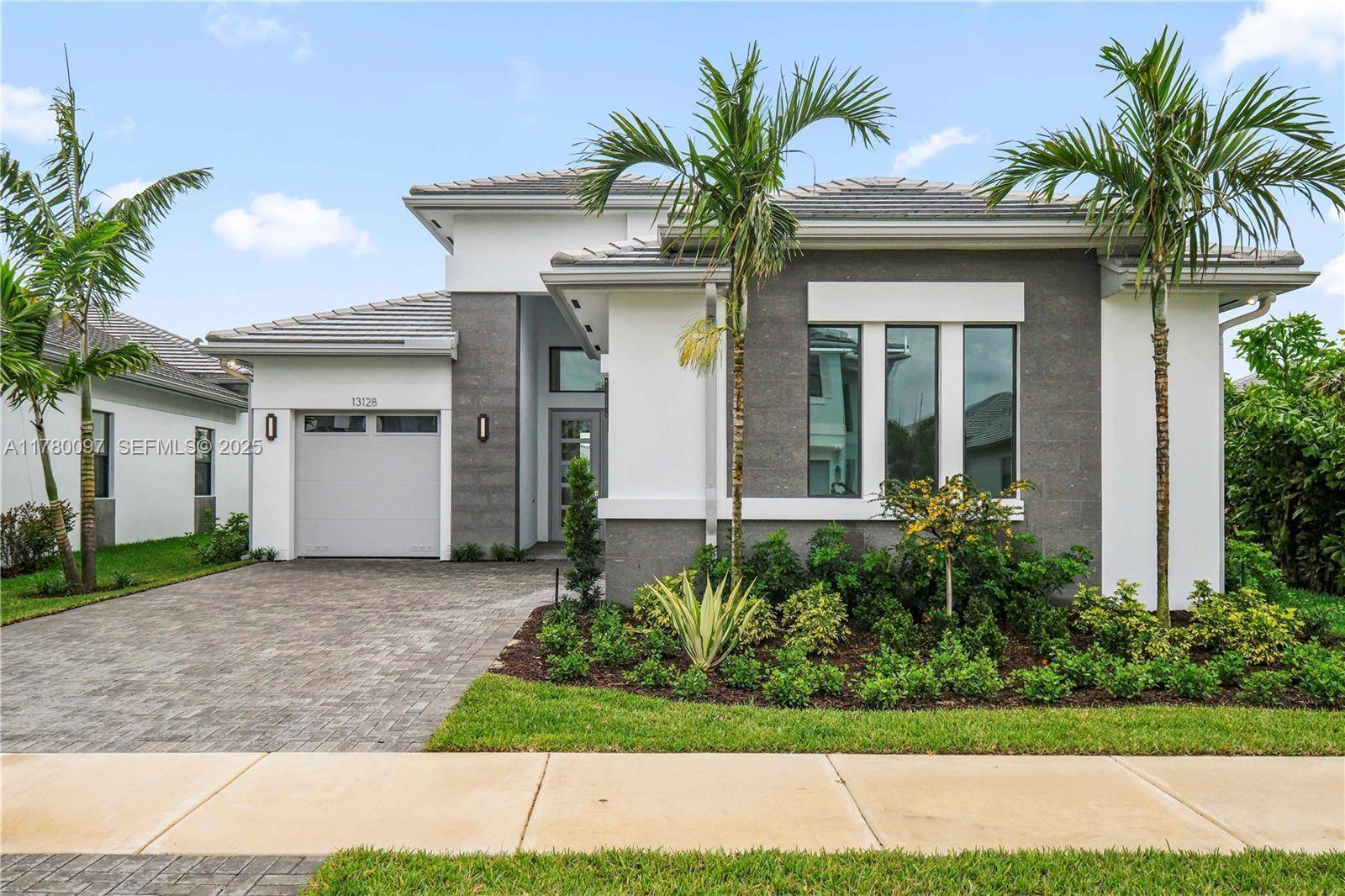 13128 FeatheringPalm Beach Gardens - picture