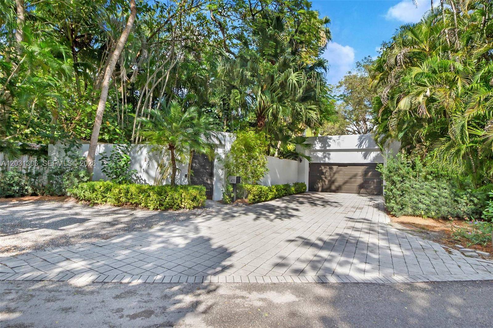 4051 Ensenada AvenueMiami - picture