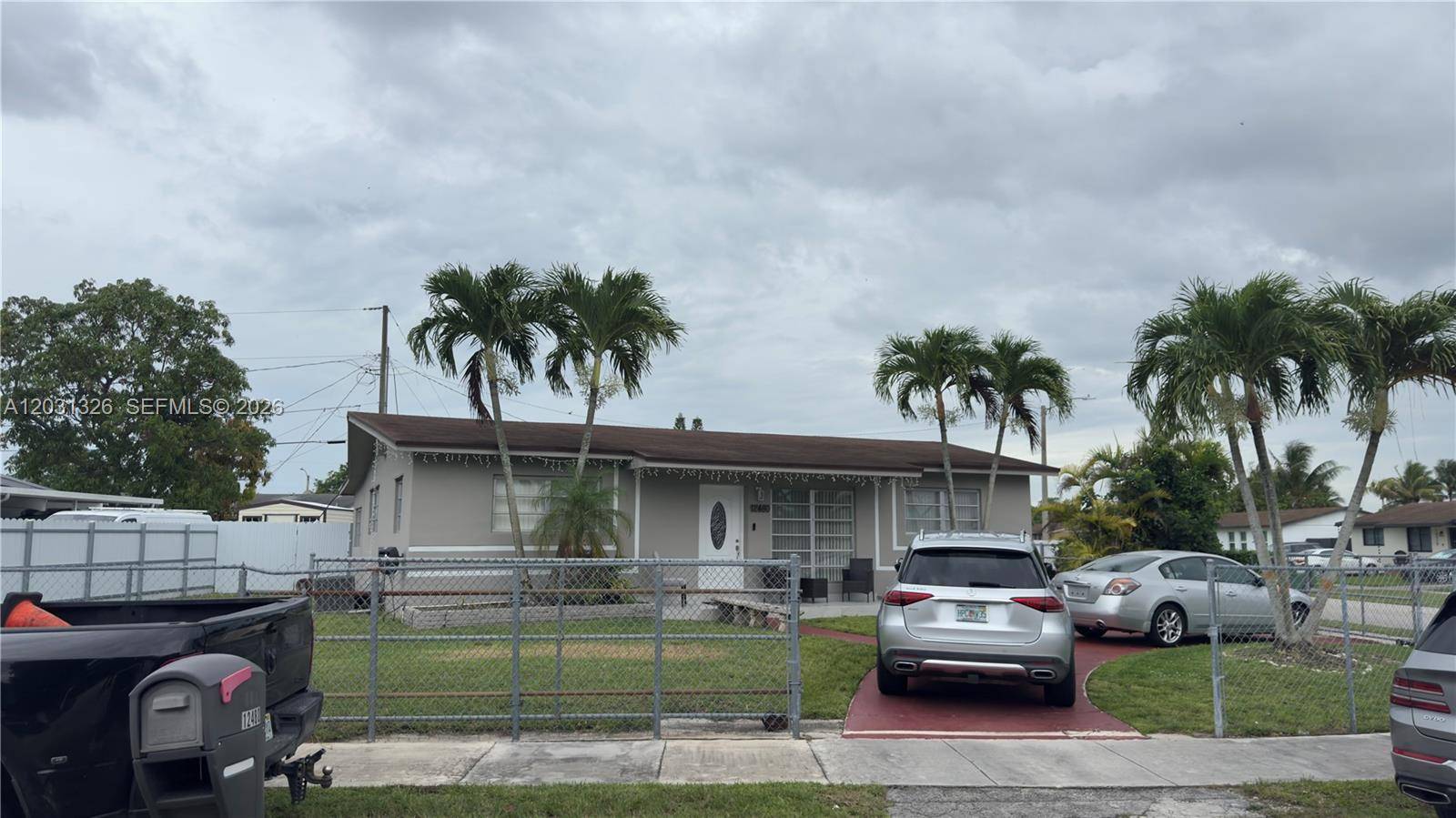 12480 SW 189th StMiami - picture