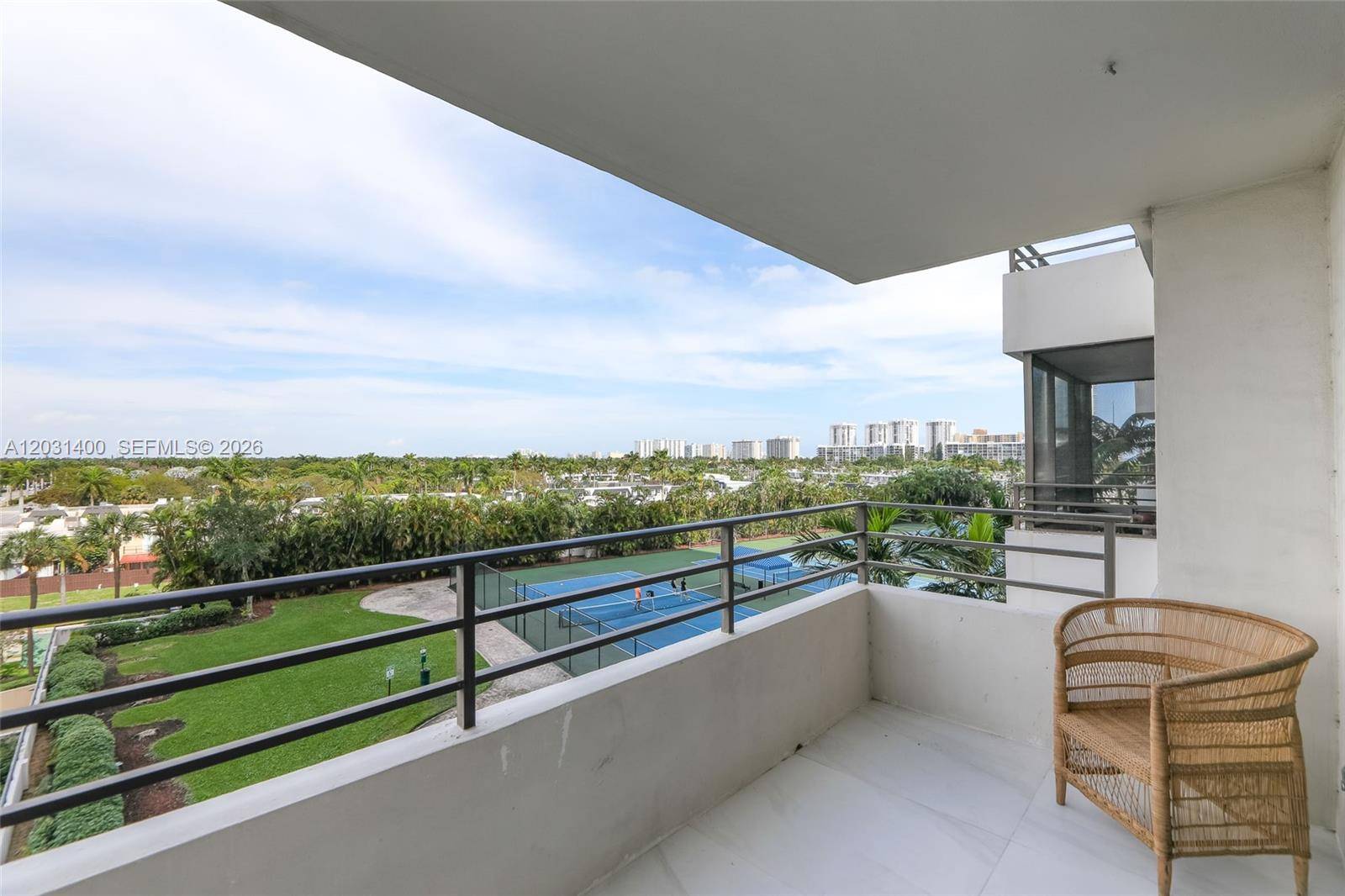 600 Three Islands BlvdHallandale Beach - Condo 5+ Stories,Condo condo unit 403 - picture