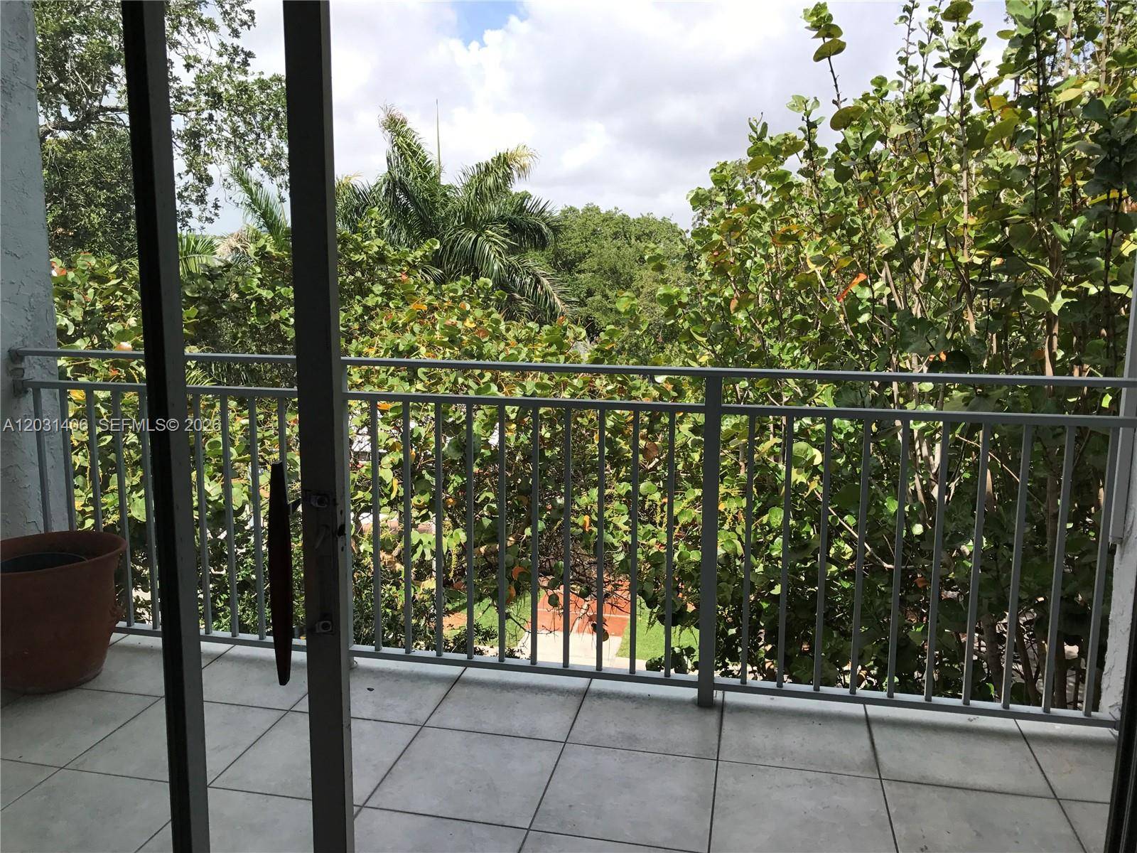 750 NE 64th StMiami - Condo 5+ Stories,Condo condo unit B511 - picture