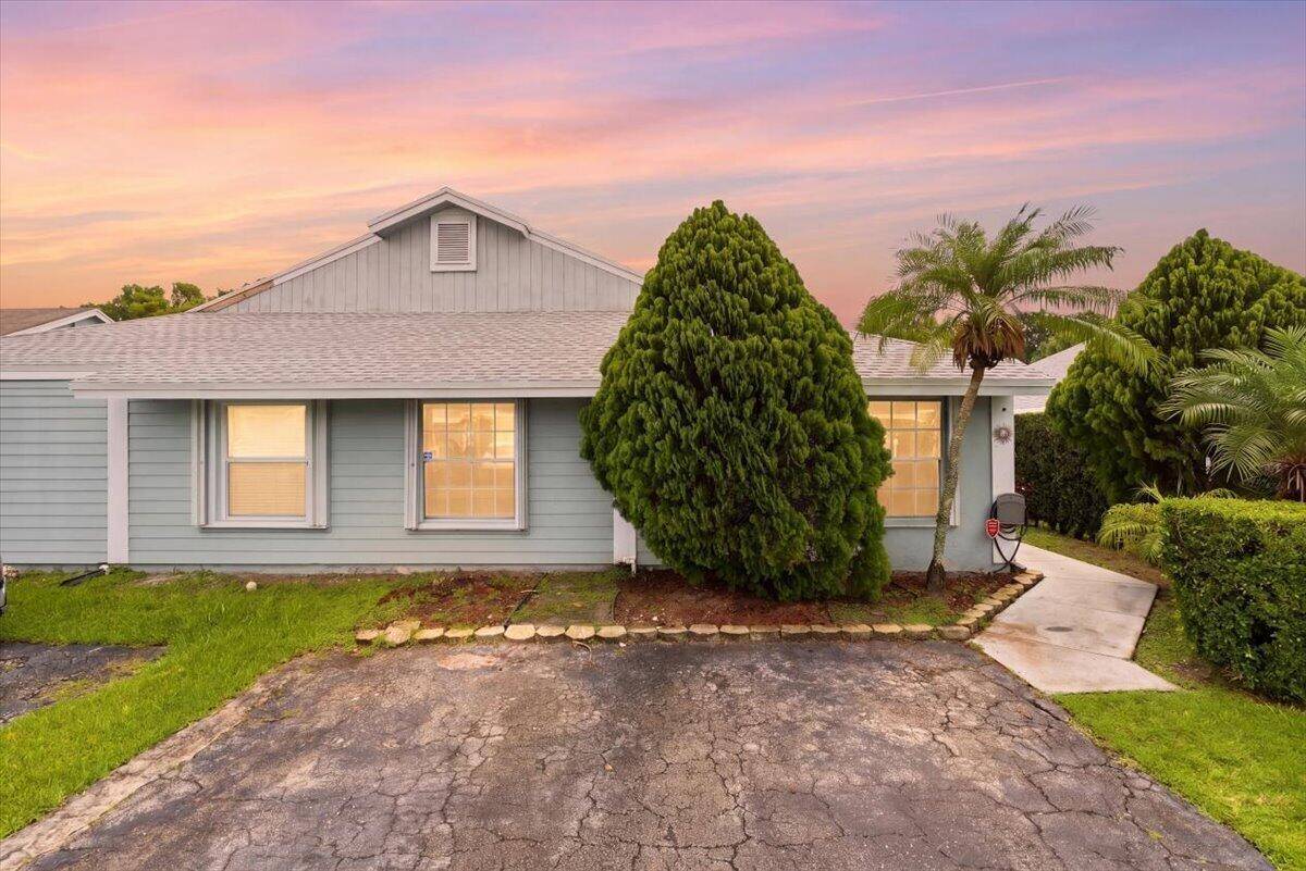 970 SW 111thDavie - picture