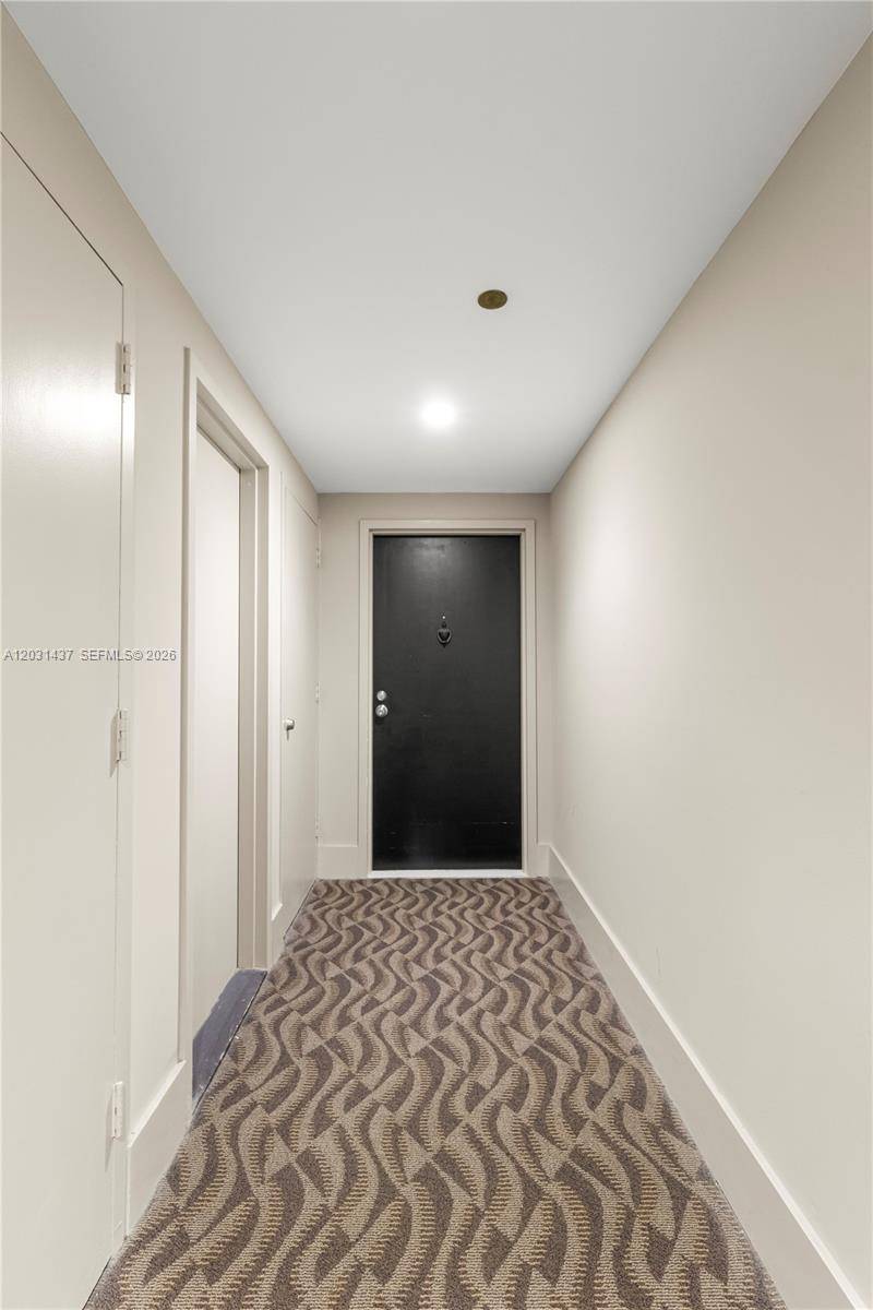 1420 Brickell Bay DrMiami - BAYSHORE PLACE CONDO condo unit 1405C - picture