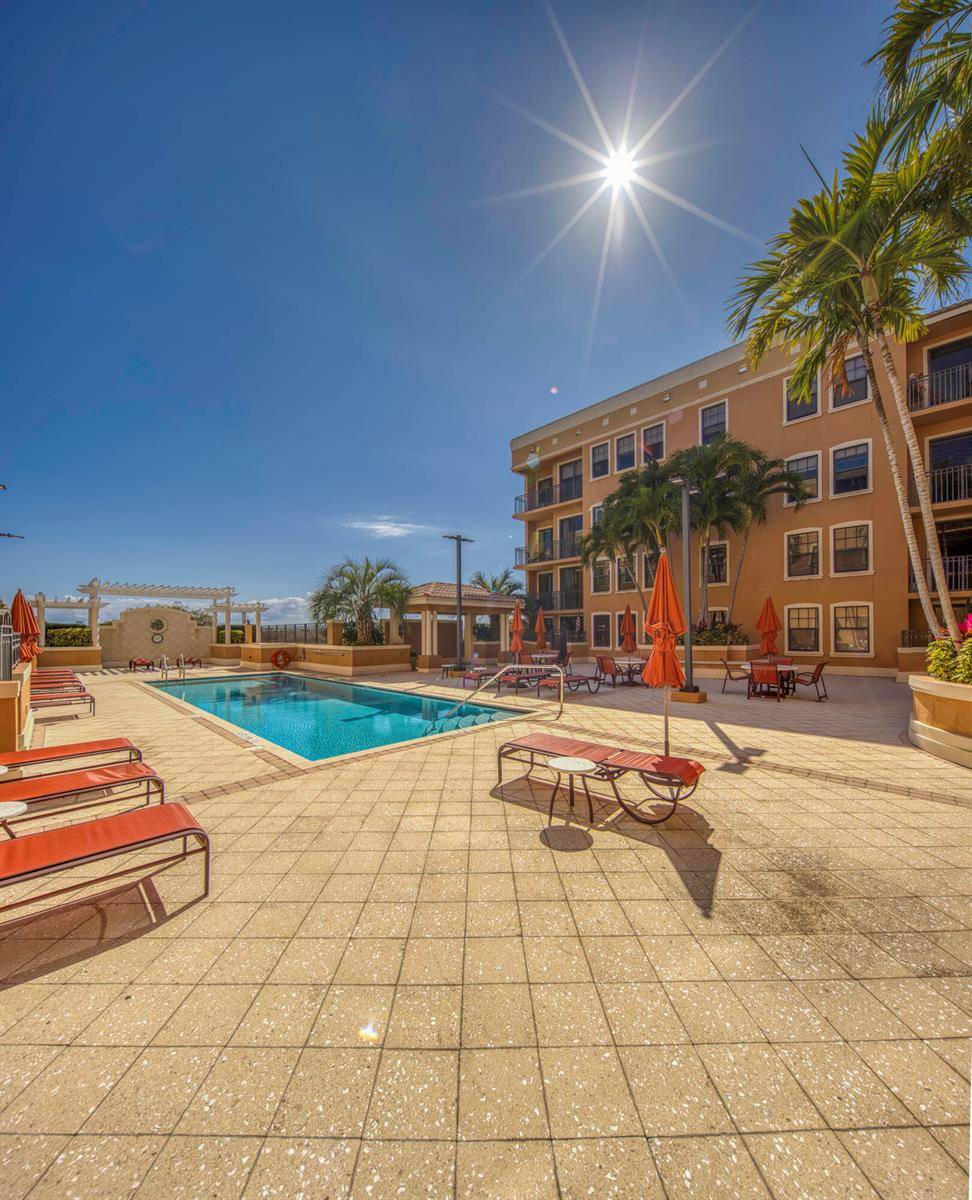 511 Lucerne - LUCERNE CONDO condo unit 401 - picture
