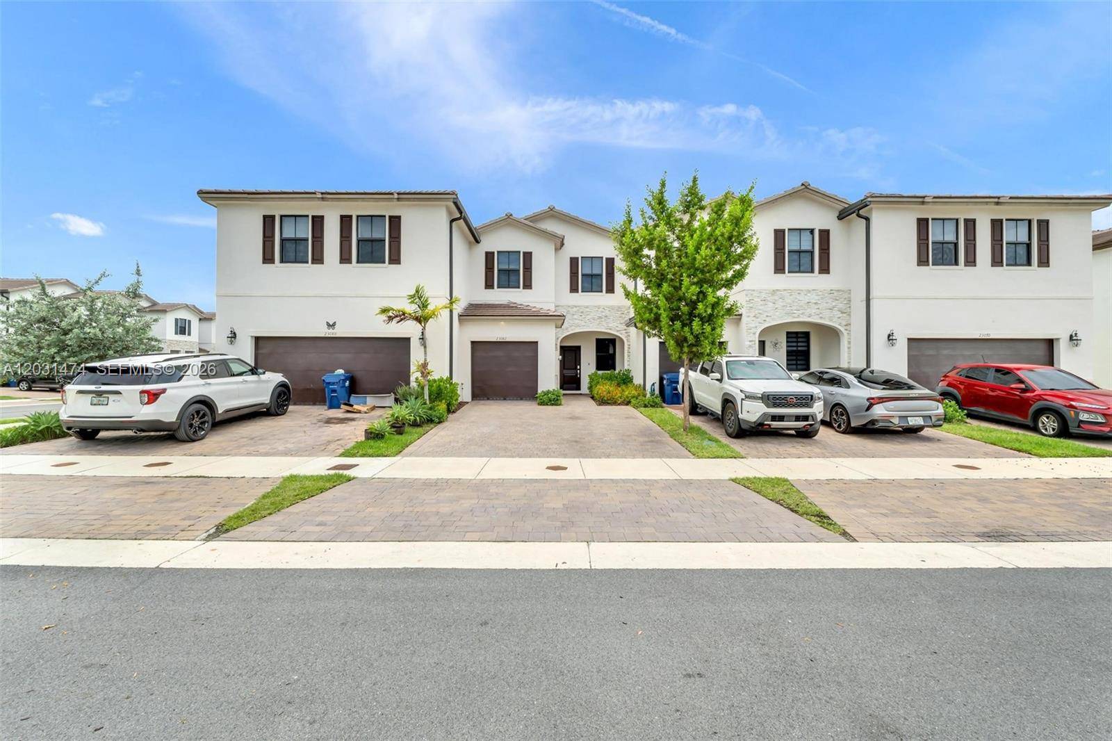 23082 SW 129th CtMiami - picture