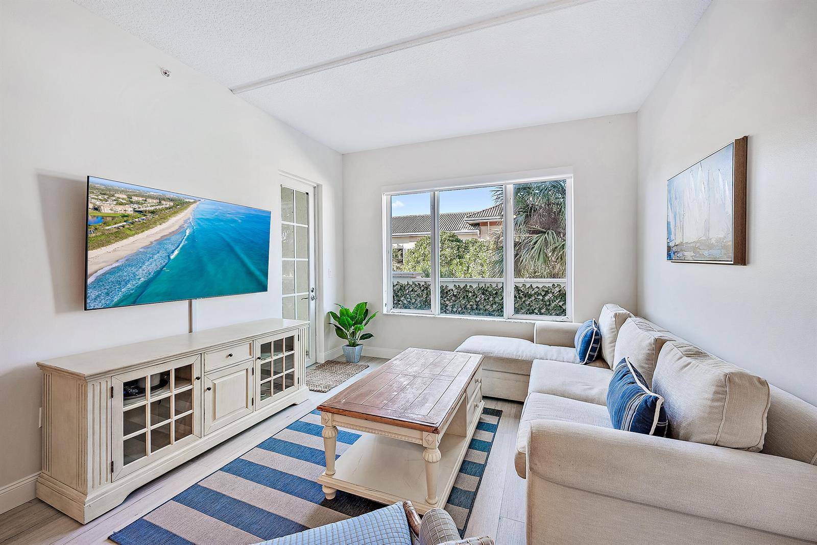 1203 Town CenterJupiter - Condo condo unit 201 - picture