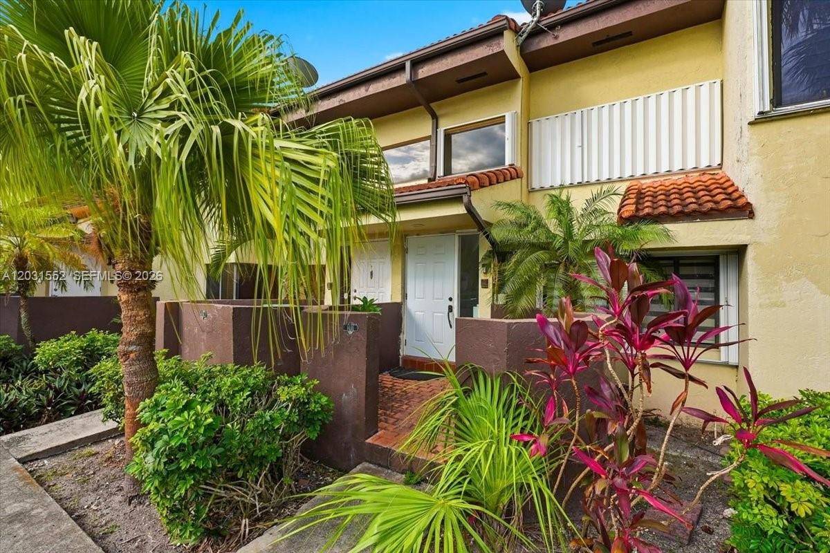 9839 SW 138th AveMiami - Condo 1-4 Stories,Condo condo unit FA2R - picture
